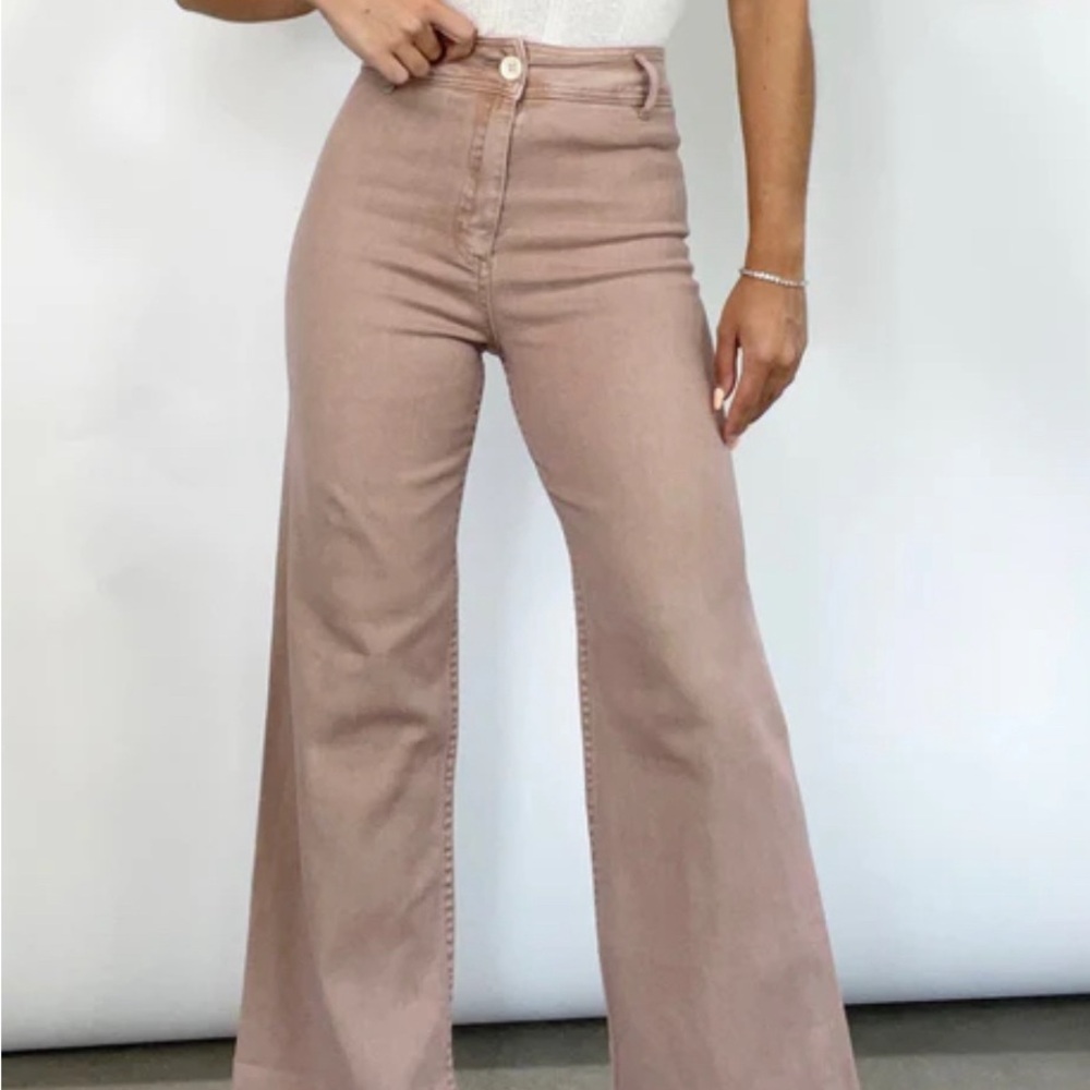 pink pants high waisted and wide leg like new worn once size 6/medium